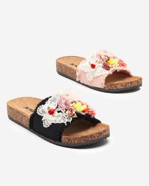 Dámske papuče s látkovými kvetmi čiernej farby Ososi- Obuv #3 small