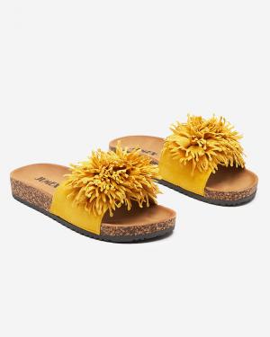 Dámske papuče s látkovým ornamentom v žltej farbe Ailli- Footwear