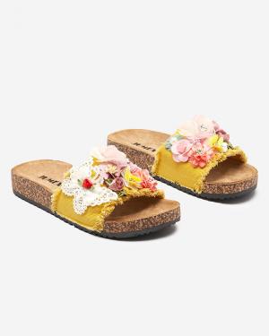 Dámske papuče s látkovými kvetmi v žltej Ososi - Obuv