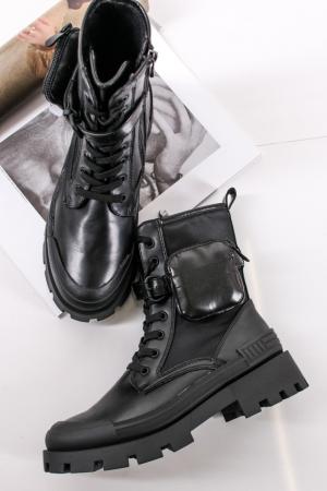 Čierne členkové topánky s kapsičkou 2-25220 #1 small